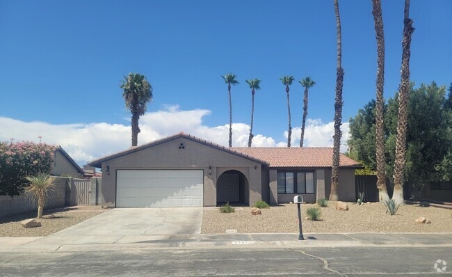 Building Photo - 67240 Garbino Rd Rental