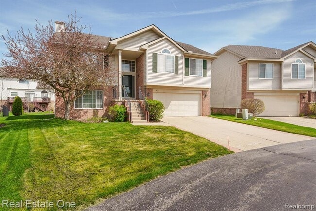 Photo - 4721 Carrington Dr