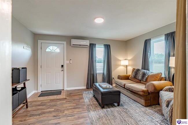 Photo - 203 Rogersville Rd