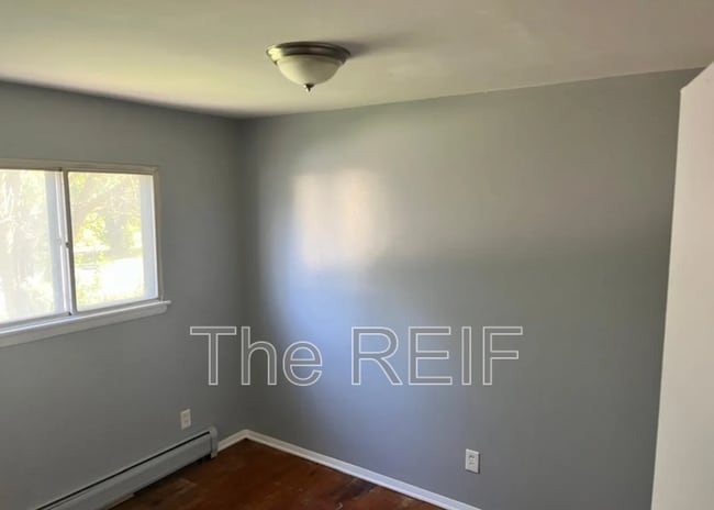 Photo - 1151 E Cornell Ave