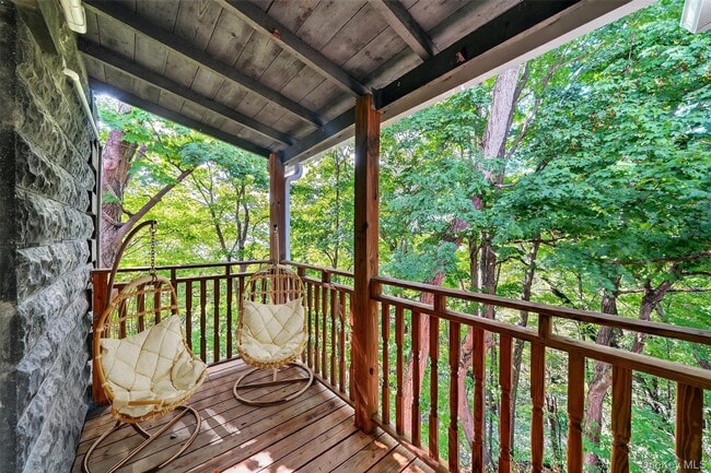 Photo - 79 Main St Unit 2W