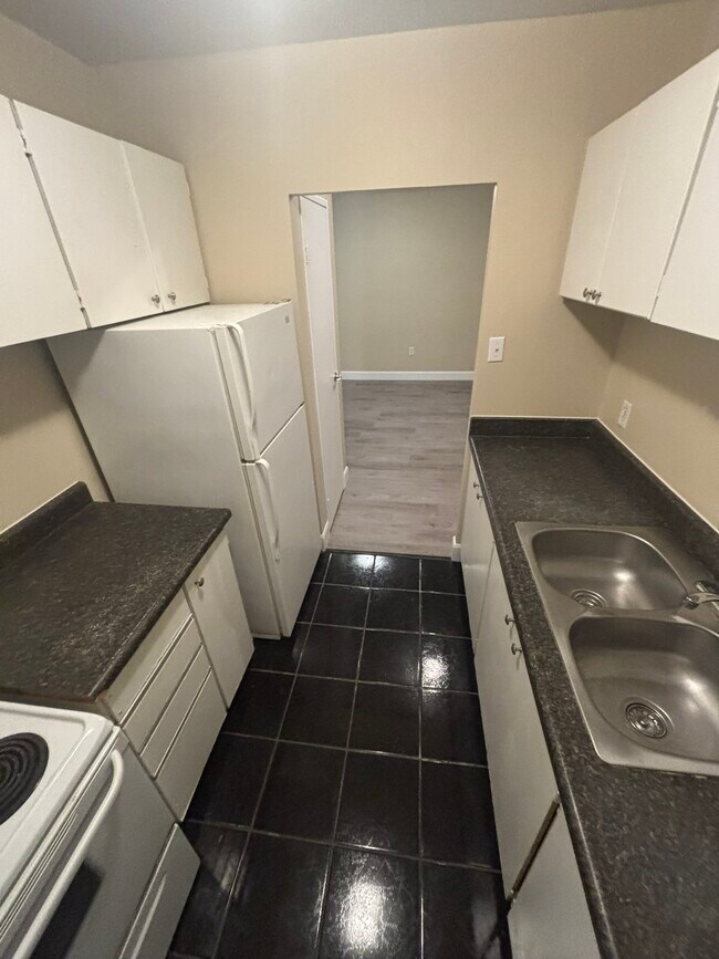 Photo - 225-225 Old Carriage Dr Unité 101