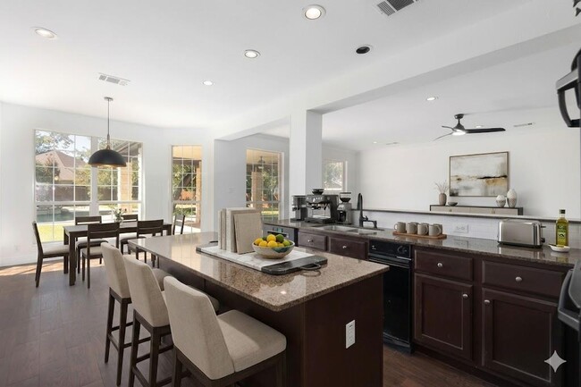 Photo - 1708 Pagedale Cove