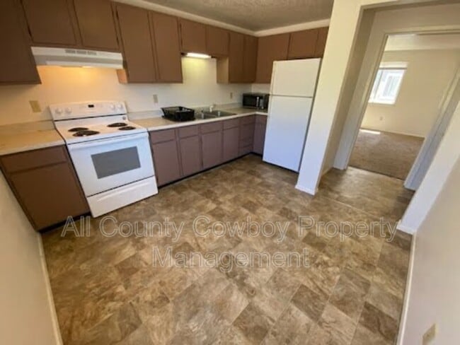 Photo - 527 Spring Creek Dr Unidad Apt. A