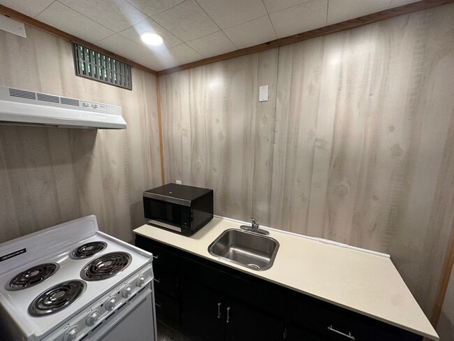 Photo - 1 Bedroom 1 Bath Apartment in Murray Unit 904 Coldwater Road #2