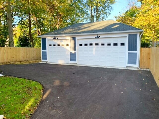 Photo - COLLEGE AVE- PROFESSIONALLY REMODELED 5BR/3/5BA HOME AVAILABLE NOW!