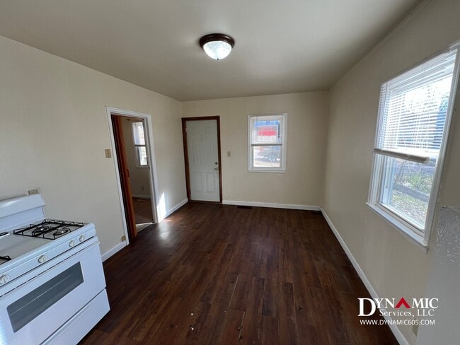 Photo - 403 S Wayland Ave Unit Apt. 1