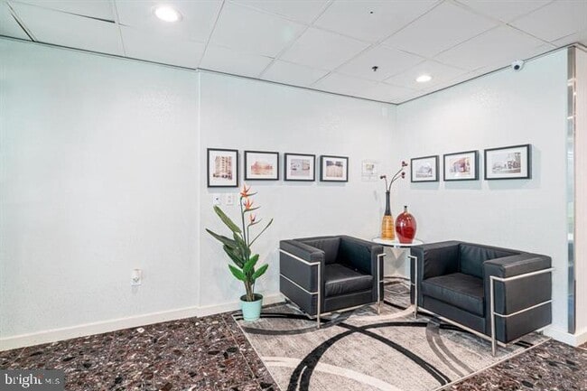 Photo - 2201 Cherry St Unit PH4