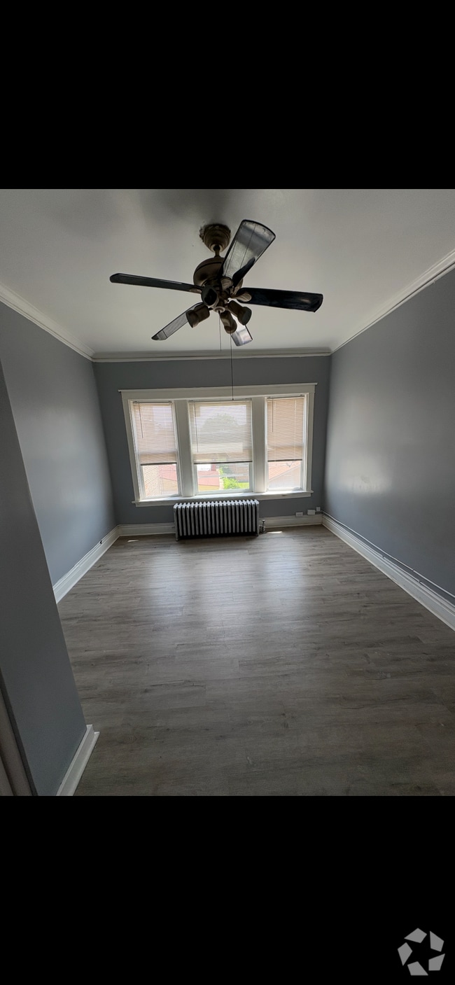 Building Photo - 5309 W Jackson Blvd Rental