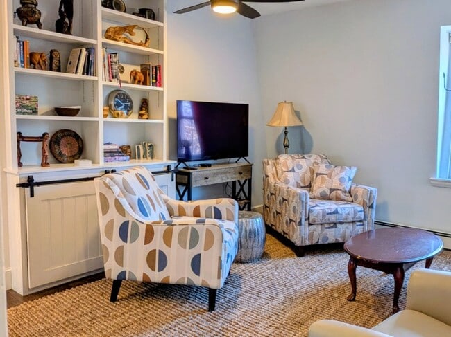 Photo - 34 West St Unit 3