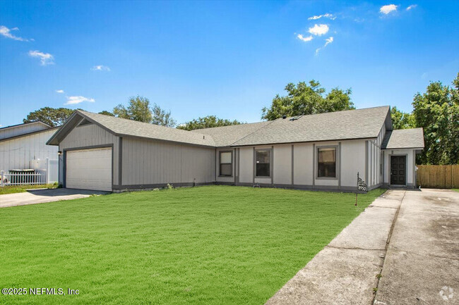 Building Photo - 8950 Ivey Rd Rental