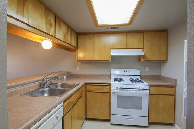 1440 Serrano Pl Unit C