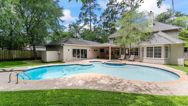 Photo - 34 Candle Pine Pl