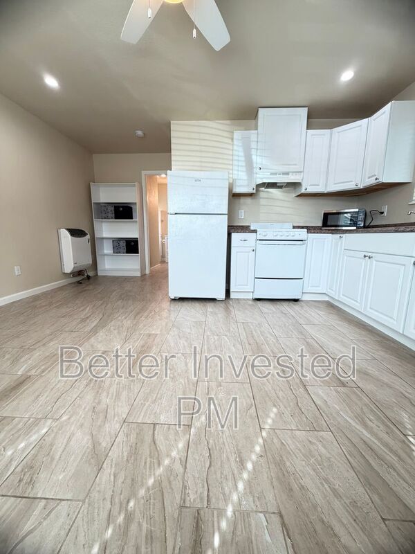 745 Porzio Ln