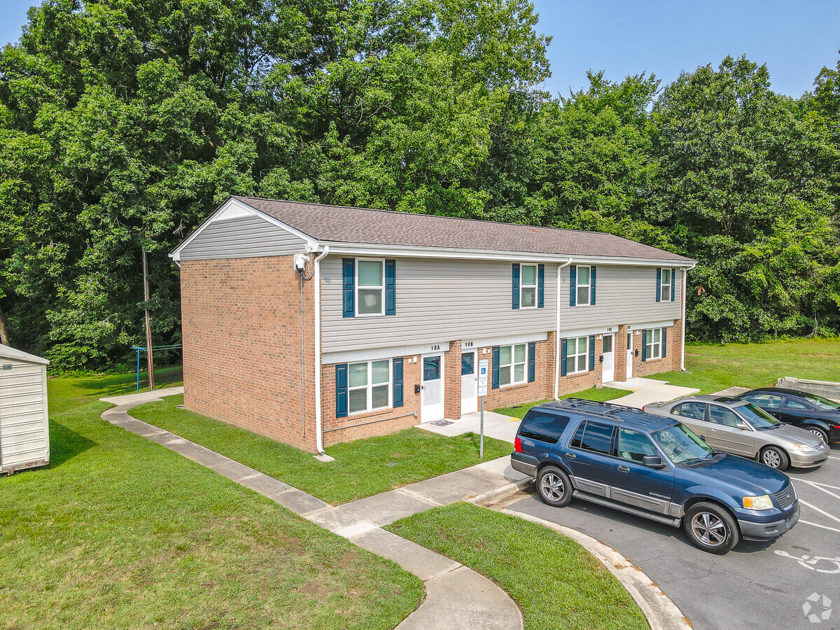 Photo - Zion Hills Apartments