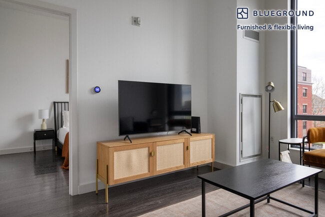 Photo - 10 New St Unidad FL3-ID1057