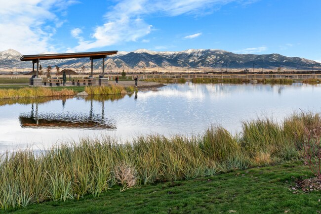 Photo - 715 Thrice Lp