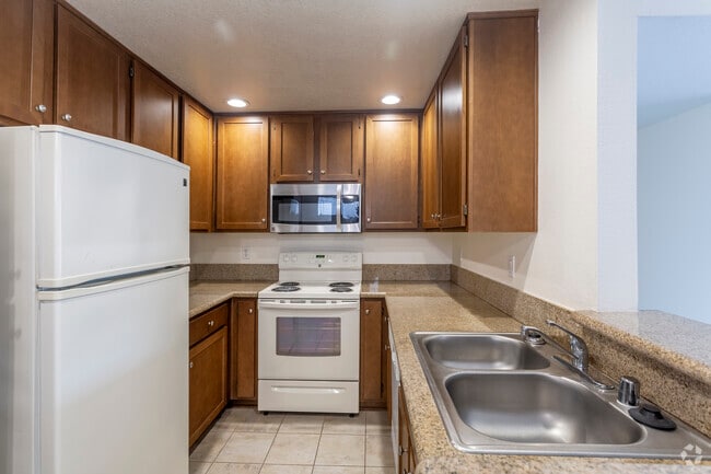2 BR 2 BA - Plan 3