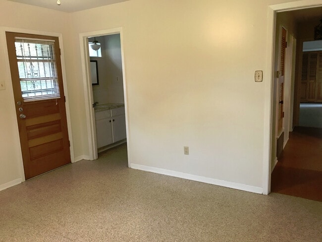 Photo - 13001 Woodway Dr