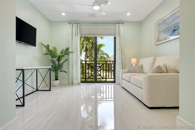 Photo - 1575 S Ocean Ln Unit 279