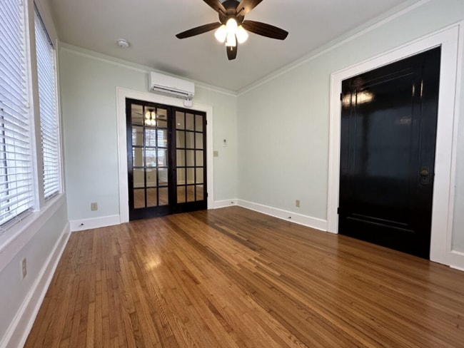 Photo - 1107 Cumberland St Unit 1