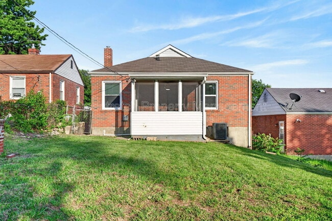 Photo - 4707 Roxie St
