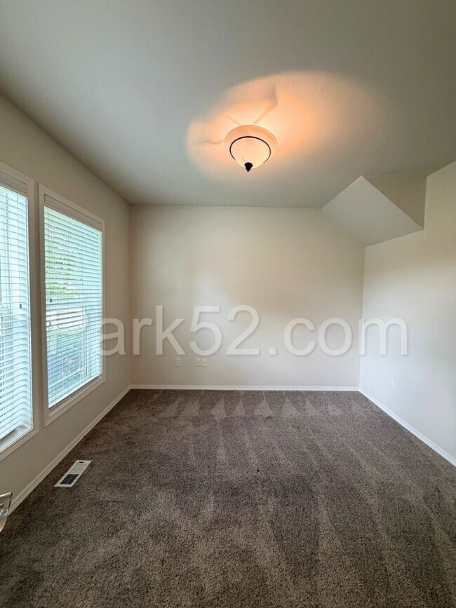 Photo - Puyallup 4 Bedroom 2.5 Bath Single Family Home
