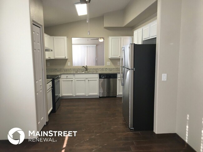 Photo - 2224 E Kelton Ln