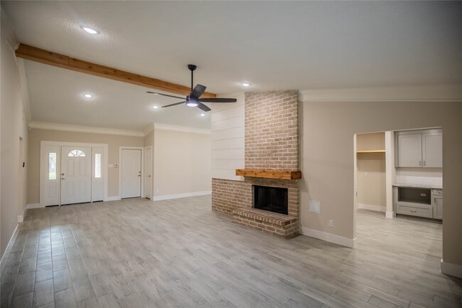 Photo - 3919 Wintergreen Dr