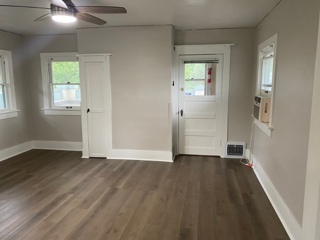 Photo - 1449 S University Blvd Unit #1