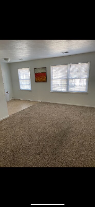 Photo - 815 W 48th St Unit A