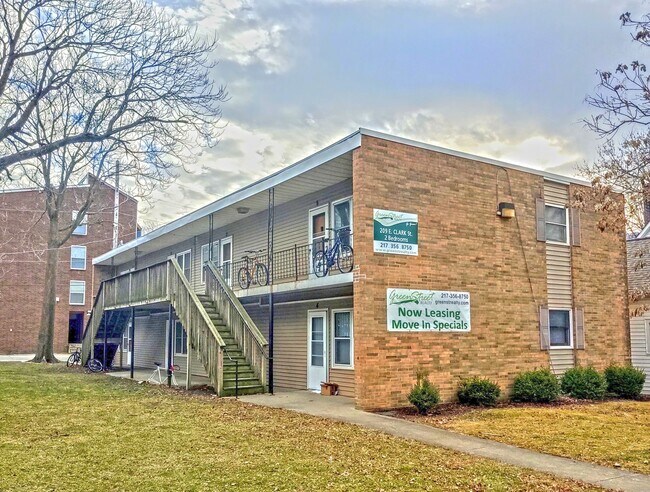 209 E Clark
