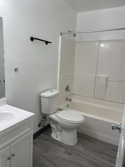 Photo - 685 Michigan Ave Unidad 110