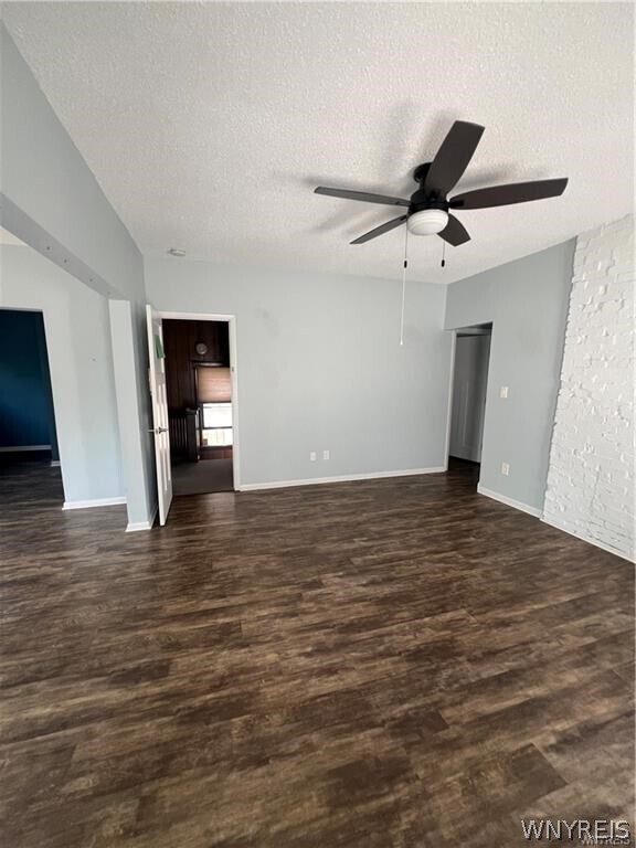 Photo - 146 Wallace Ave