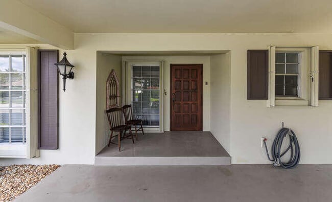 Photo - 493 Forestview Dr