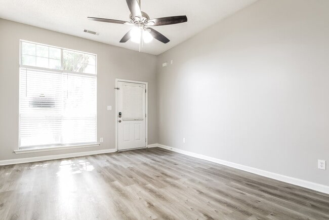 Photo - 6872 Mikayla Ln