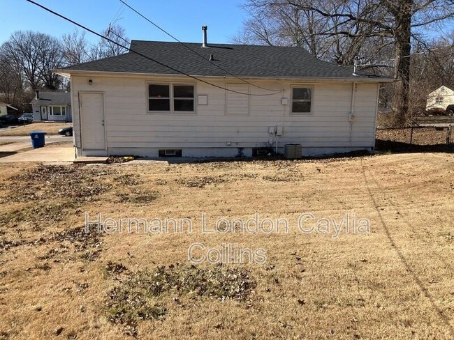 Photo - 9840 Medford Dr