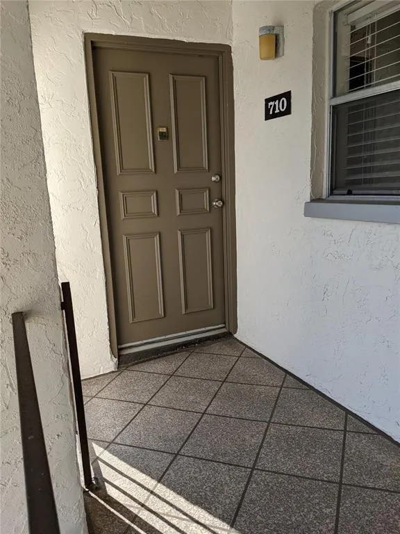 2ND FLOOR ENTRANCE - 7701 Starkey Rd Unit 710