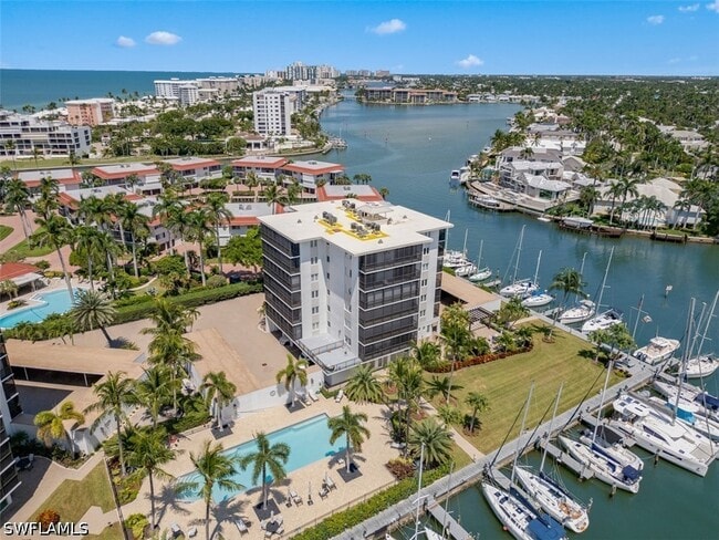 Building Photo - 2170 Gulf Shore Blvd N Unit 41E