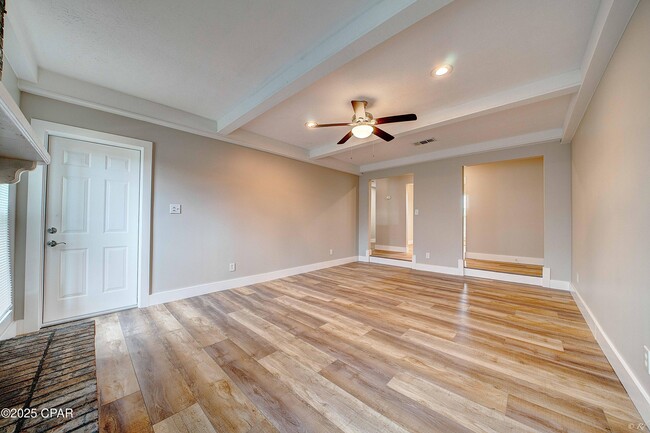 Photo - 1820 W 24th St