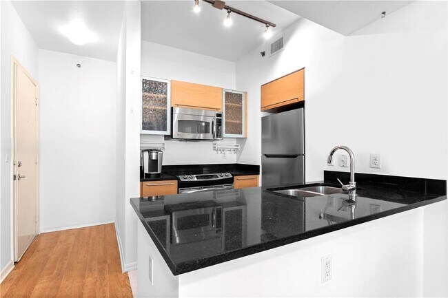 Photo - 950 Brickell Bay Dr Unit 501