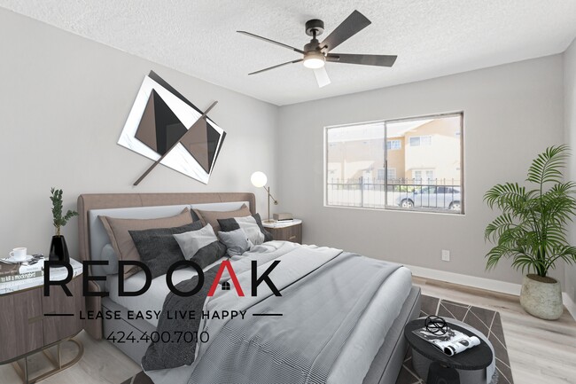 Photo - 15405 Vanowen St Unit 10