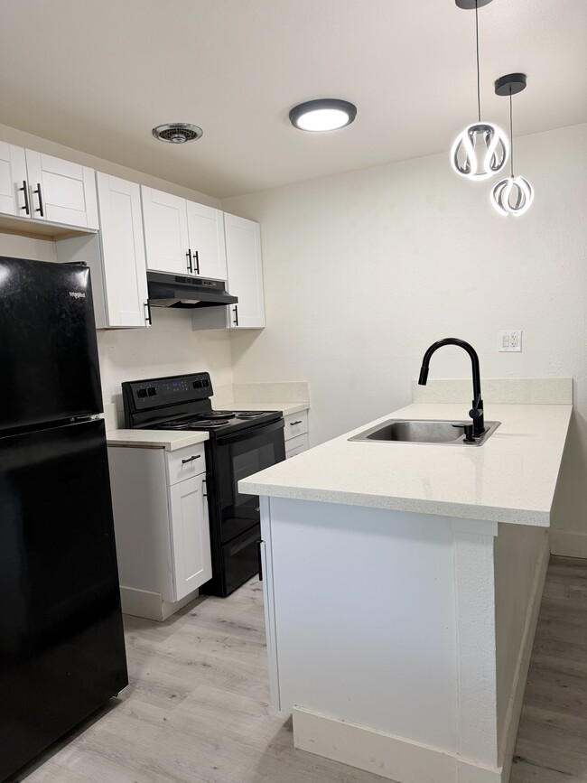 Riverside Apartments