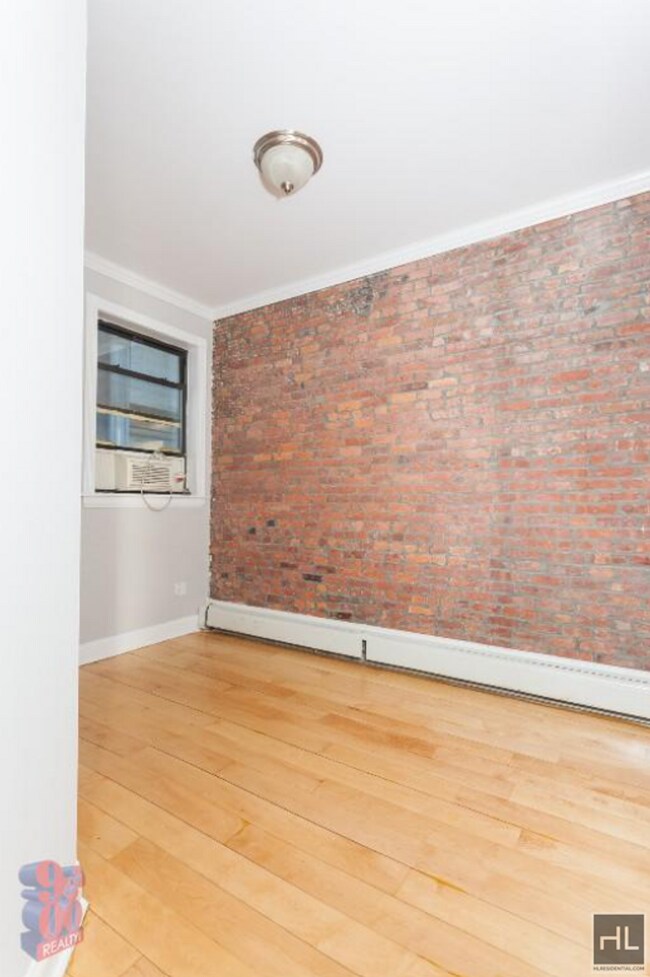 Photo - AVENUE B Unit 4/3FN