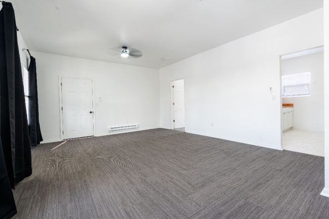 Photo - 1918 W Washington St Unit T2