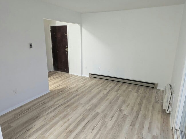 Photo - 23 S River St Unit 8