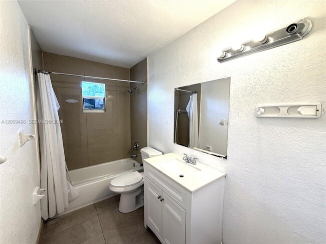 Photo - 5321 NW 23rd St Unidad 181