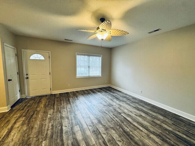 Photo - End Unit Wyndhurst Townhome