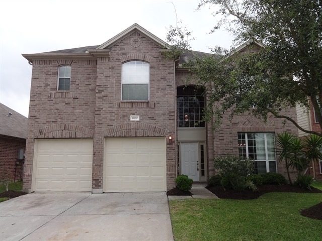 Building Photo - 2807 Edgewick Elm St