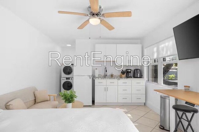 Photo - 1636 NW 6th Ave